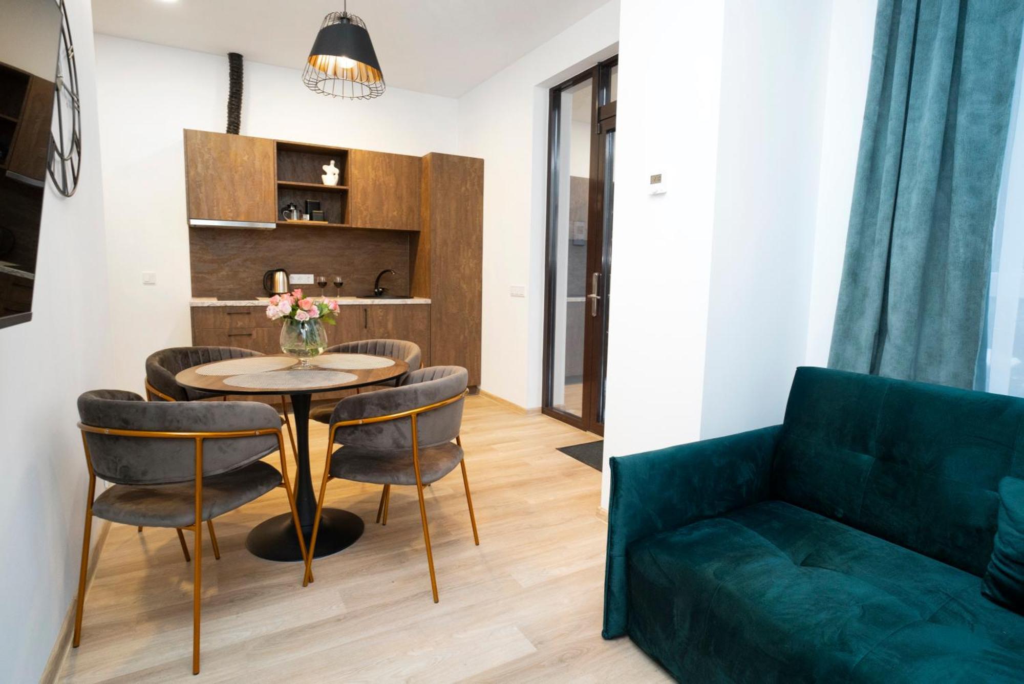 Central Station Apartment No1 Каунас Екстериор снимка